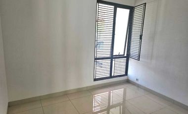 Dijual Cepat Rumah Siap Huni di Cluster Arana Harapan Indah Bekasi