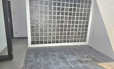 Dijual Cepat Rumah Siap Huni di Cluster Arana Harapan Indah Bekasi