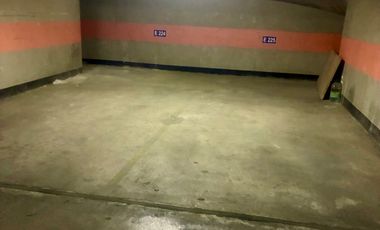 Estacionamiento en venta en PROVIDENCIA