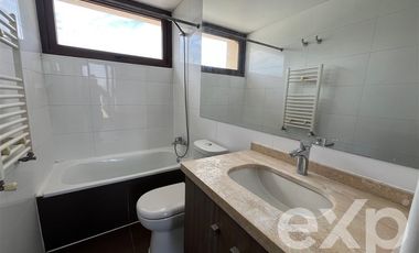 Casa en Venta en Condominio Peumayen