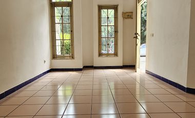 Rumah dekat sekolahan dian harapan lippo village