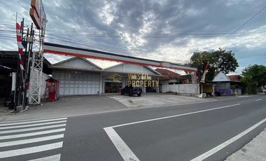DIJUAL TEMPAT USAHA LUAS LOKASI STRATEGIS DI JL. IMOGIRI BARAT BANTUL