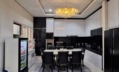 Dijual Rumah Mewah di Gajah Mungkur Semarang, Bebas Banjir, Furnished