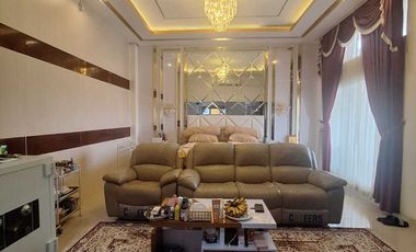 Dijual Rumah Mewah di Gajah Mungkur Semarang, Bebas Banjir, Furnished