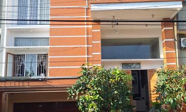 Dijual Rumah Mewah di Gajah Mungkur Semarang, Bebas Banjir, Furnished