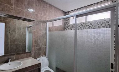 Dijual Rumah Mewah di Gajah Mungkur Semarang, Bebas Banjir, Furnished