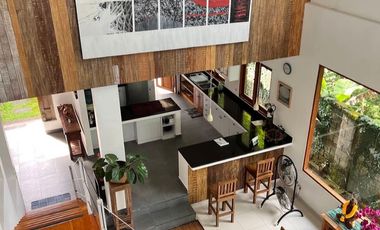 Villa / Bungalow Jual atau Lease di Seraya Karangasem