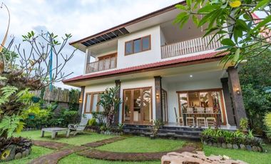 Villa / Bungalow Jual atau Lease di Seraya Karangasem