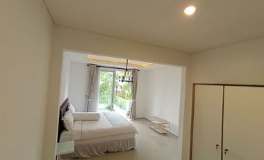 RUMAH MEWAH DI SAYAP DAGO dengan Pemandangan Kota Bandung