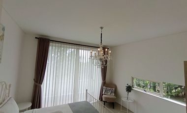 RUMAH MEWAH DI SAYAP DAGO dengan Pemandangan Kota Bandung