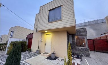 Casa En arriendo en Condominio Mirador Norte, Villa Alemana