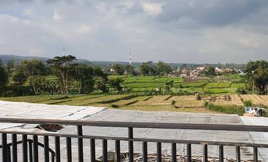 Rumah Furnished Di Perumahan De Daun Residence, Junrejo Kota Batu