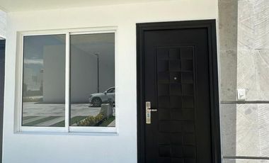 Renta De Casa Bosques ICA Residencial