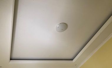 Dijual Murah Rumah 3 Lantai di Dekat Pasar Simpang Purwakarta Kota