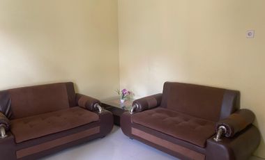 Dijual Murah Rumah 3 Lantai di Dekat Pasar Simpang Purwakarta Kota