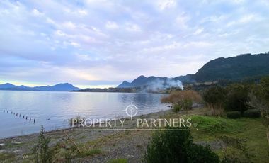 CASA BORDE LAGO RANCO