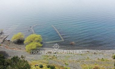 CASA BORDE LAGO RANCO