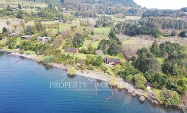 CASA BORDE LAGO RANCO