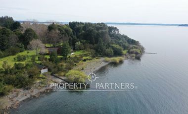 CASA BORDE LAGO RANCO