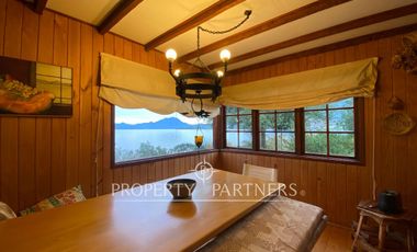 CASA BORDE LAGO RANCO