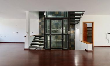 EDIFICIO EN VENTA COL BOSQUE CAMELINAS: