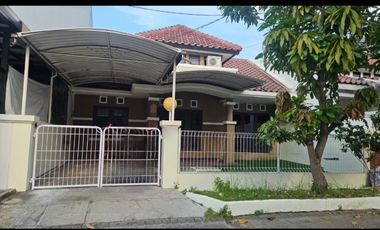 Rumah disewakan di Sukolilo, Surabaya