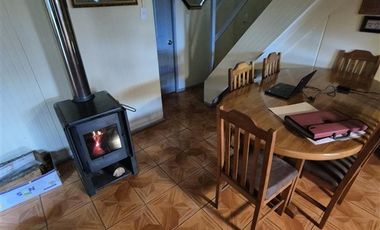 Casa en Venta en Estalisnao Anguita