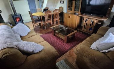 Casa en Venta en Estalisnao Anguita