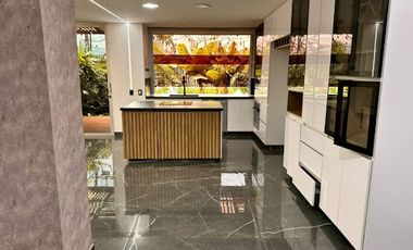 ARRIENDO de CASAS en ENVIGADO