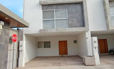 Casa en Venta en Viña Real al norte de la Ciudad