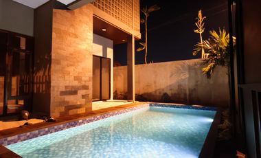 Rumah solo kolam renang sumber manahan colomadu