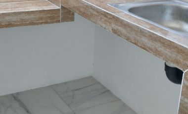 Rumah 2 lantai cantik hook perum belakang Superindo merr