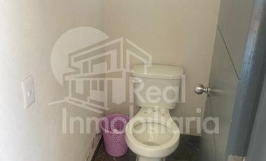 Terreno comercial con departamentos en Salitrillo