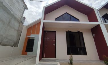 Rumah cluster KPR nego Strategis London Brenda Pamulang