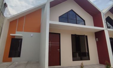 Rumah cluster KPR nego Strategis London Brenda Pamulang