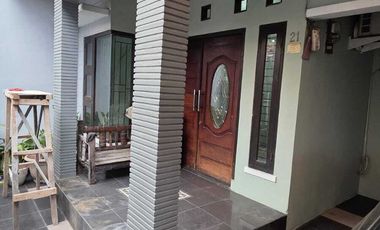 DIJUAL MURAH RUMAH SIAP HUNI DI KEBON BARU