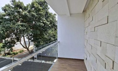 Rumah luas mewah di komplek setiabudi regency