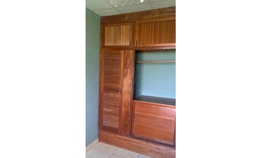 ALQUILER DE CASA EN ALGARROBOS CERCADA ATRAS