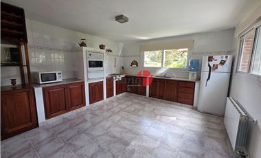 Casa en Venta - Barrio B5 - Excelente Estado - Quincho - Financiación