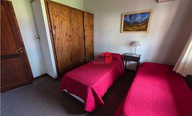 Casa en Venta - Barrio B5 - Excelente Estado - Quincho - Financiación