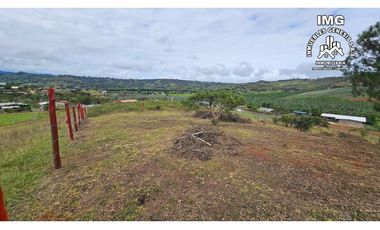 ref 1038a vendo lote en la cumbre valle pavas el retiro