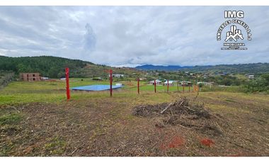 ref 1038a vendo lote en la cumbre valle pavas el retiro