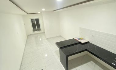 Disewa rumah taman palem Kt4 , 3,5lantai rapi siap huni