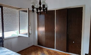 Constitucion - Chalet 280 Cub. Lote de 396