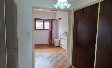 Constitucion - Chalet 280 Cub. Lote de 396