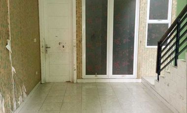 Summarecon Bekasi, Cluster Palm, Depan Club House, 2KT Disewakan