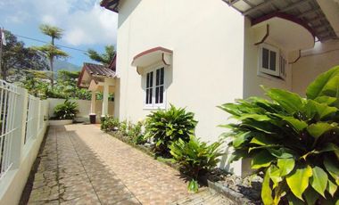 Villa Tawangmangu full furnish  kawasan premium
