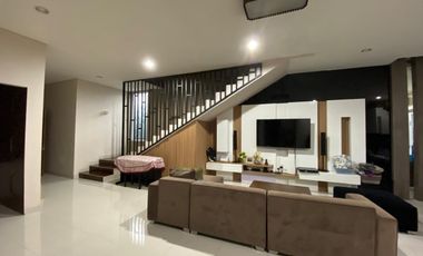 Dijual Rumah Mewah 2 lt di Bukit Nirwana Permai 2 Makassar