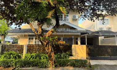 Rumah Hook Siap Huni Depan Taman Di Sektor 9 Bintaro Wt16985