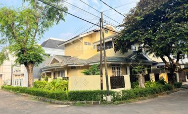 Rumah Hook Siap Huni Depan Taman Di Sektor 9 Bintaro Wt16985